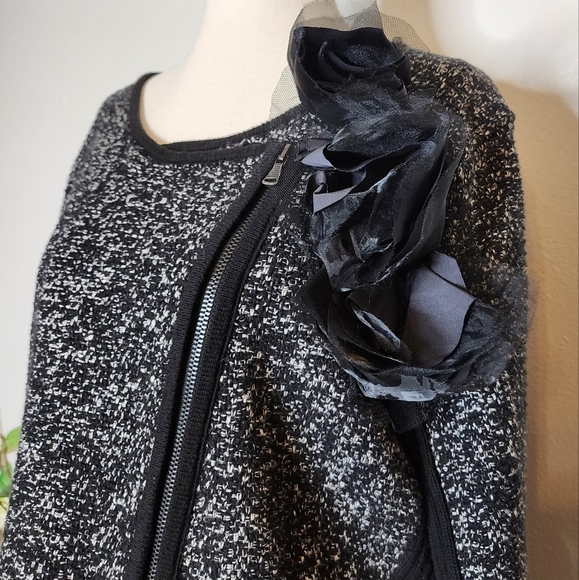 Loft Marled Black Tweed Knit Moto Jacket Sweater Embellished Spring Mobwife - Picture 2 of 15